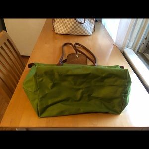 Large green longchamp